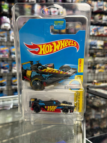 2017 Winning Formula Legends of Speed Hot Wheels Treasure Hunt - American Stanced