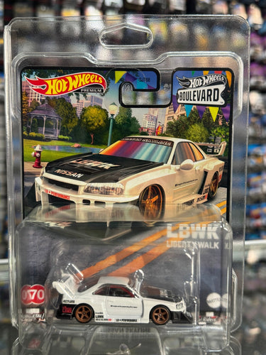 2020 Hot Wheels Premium Nissan Skyline R34 LBWK Boulevard Series White - American Stanced