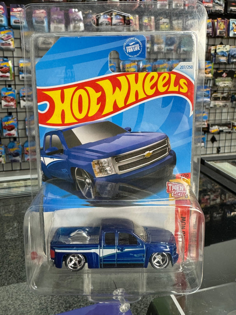 Load image into Gallery viewer, Hot Wheels &quot;Custom&quot; Then &amp; Now Chevy Silverado - American Stanced
