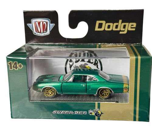 M2 Machines '70 Dodge Super Bee Green & Gold - American Stanced