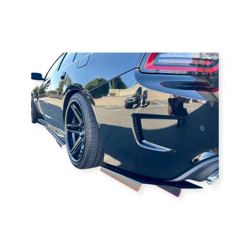 Load image into Gallery viewer, Aluminum Read Side Spats / Dodge Charger, GT, R/T, SRT 392, Hellcat 2015-2021 - American Stanced
