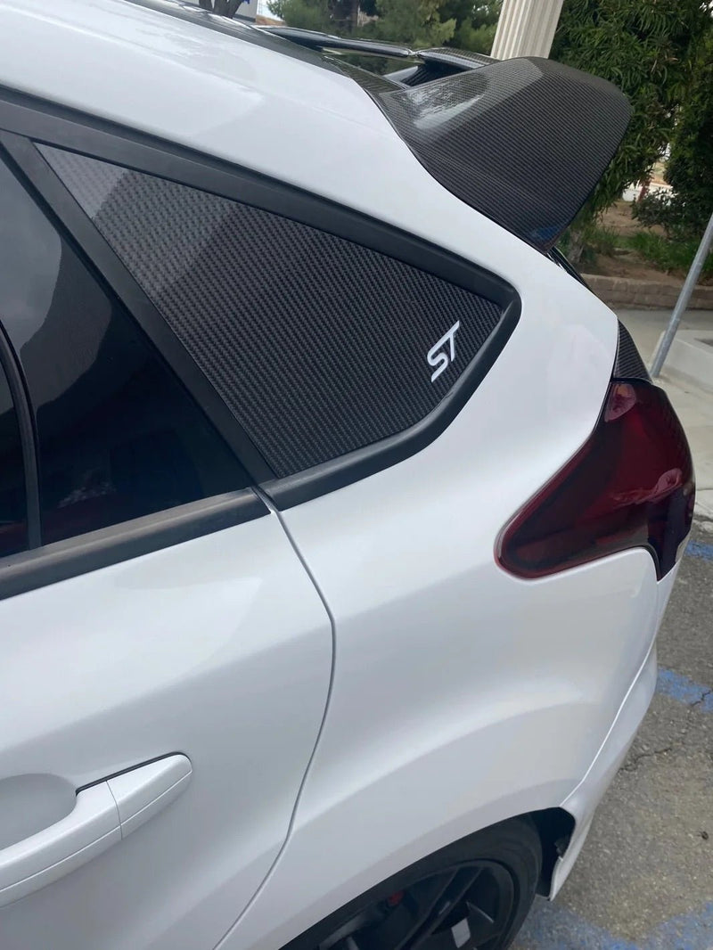 Load image into Gallery viewer, Ford Focus ST (2011-2018) / RS (2016-2018) Carbon Fiber Rear Window Covers - American Stanced
